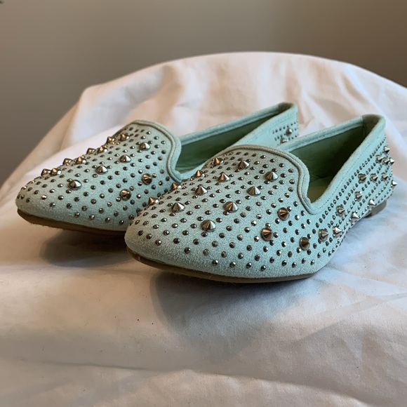 Seafoam suede & rivets flats - Picture 2 of 5